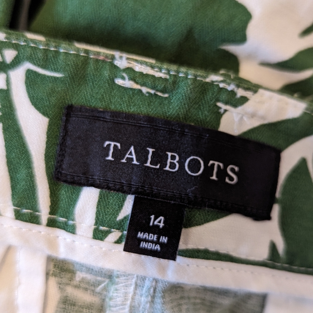Talbot’s Palm Tree Shorts - Picture 3 of 4